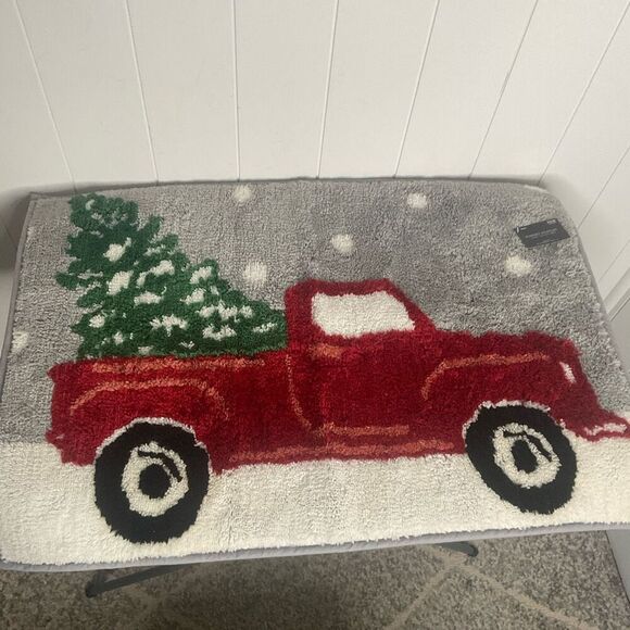 Brand New Robert Stanley Home Collection Christmas Tree Truck Plush Pillow - Picture 1 of 9